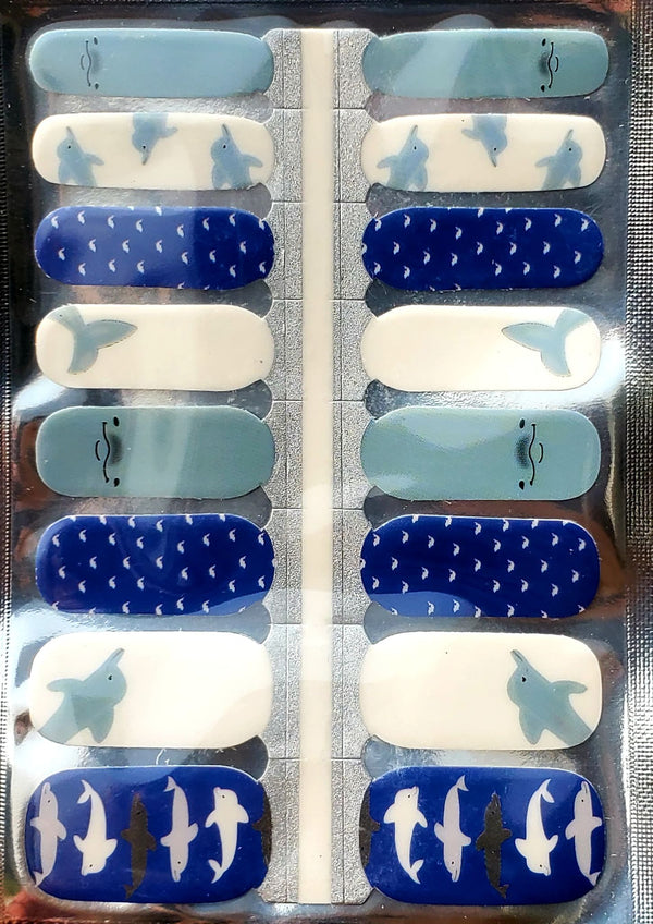 Dolphins in blue - Nail Polish Strips