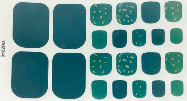 Green light and gold Toes