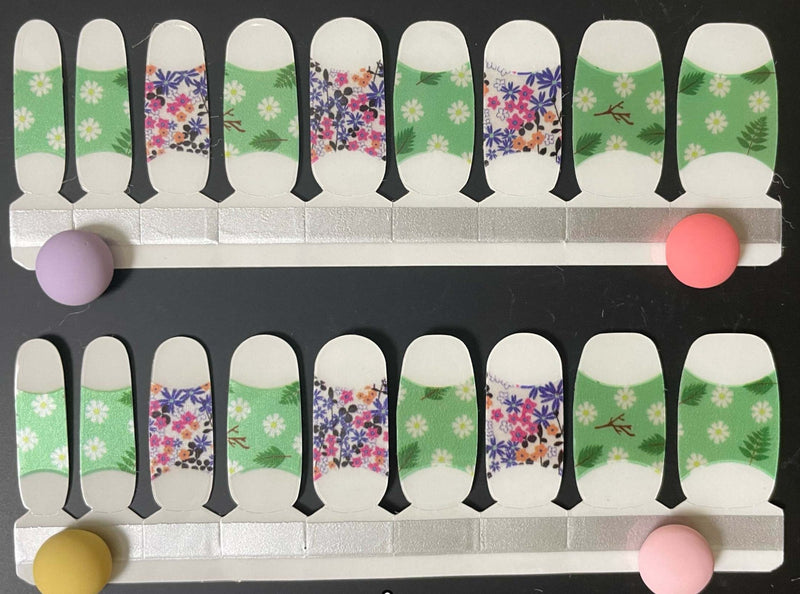 Kelly Garden French Tips