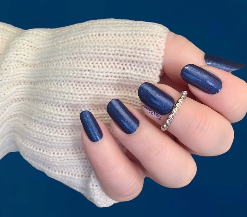 Magical Blue-light Color Changing (Blue to lighter blue)